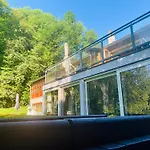 펜션 Grey House